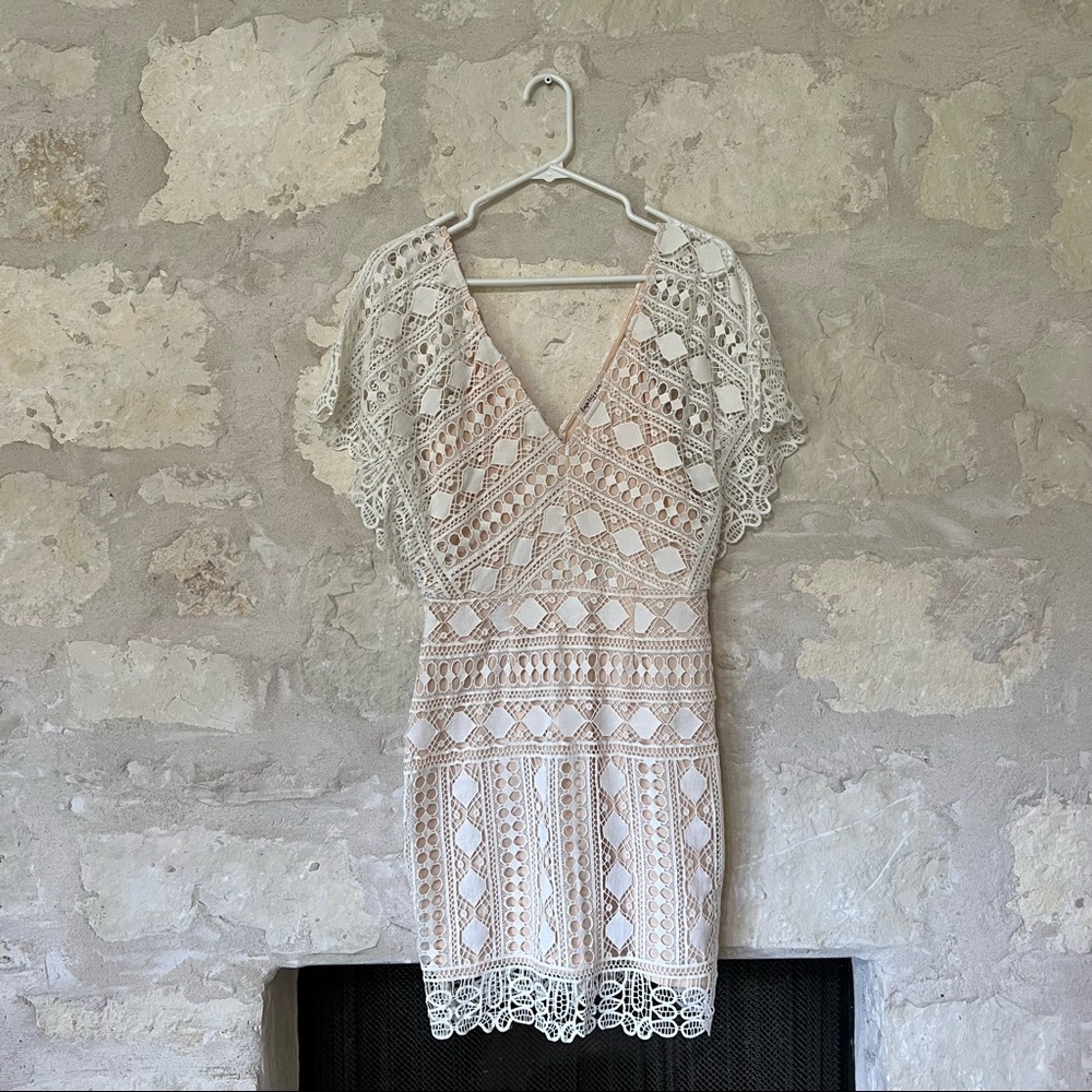 White lace dress